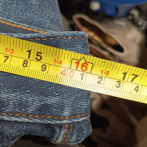 Ed Hardy Blue Dark Wash Ripped Boyfriend Denim Jeans Women's 32x30 SUPERB CONDIT - Picture 8 of 12